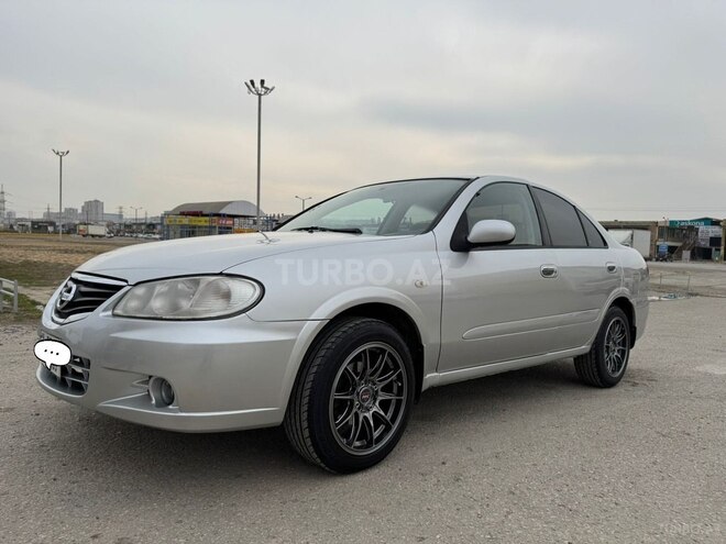Nissan Sunny 2010, 261,800 km - 1.3 л - Bakı