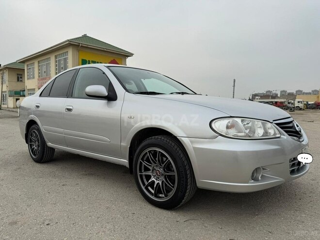 Nissan Sunny 2010, 261,800 km - 1.3 л - Bakı
