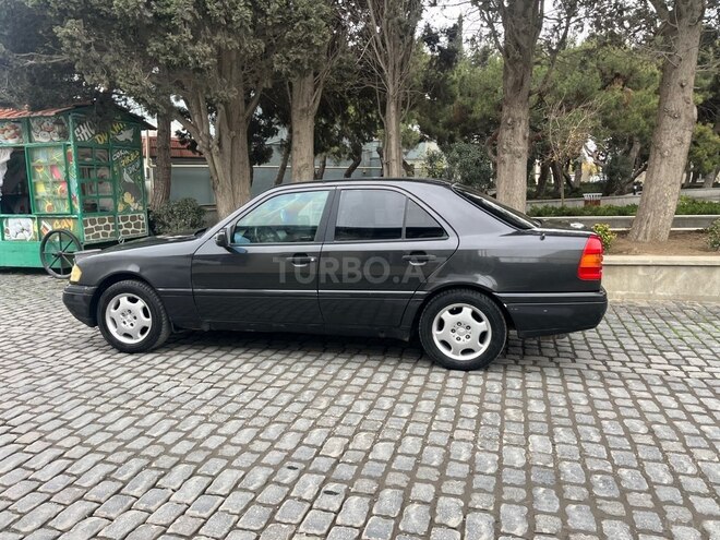 Mercedes C 200 1994, 425,482 km - 2.0 l - Bakı