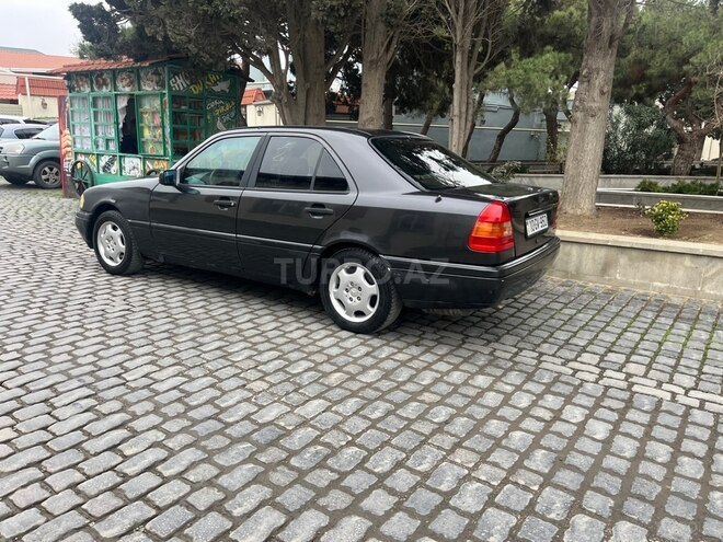 Mercedes C 200 1994, 425,482 km - 2.0 l - Bakı