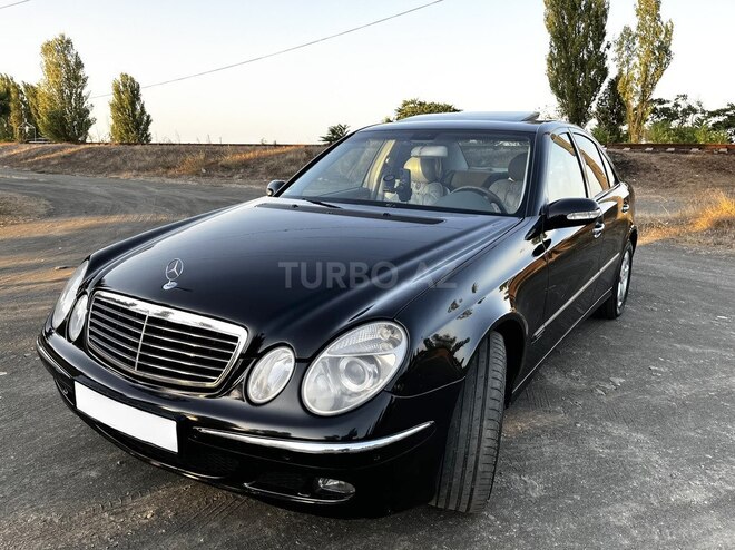 Mercedes E 240-3