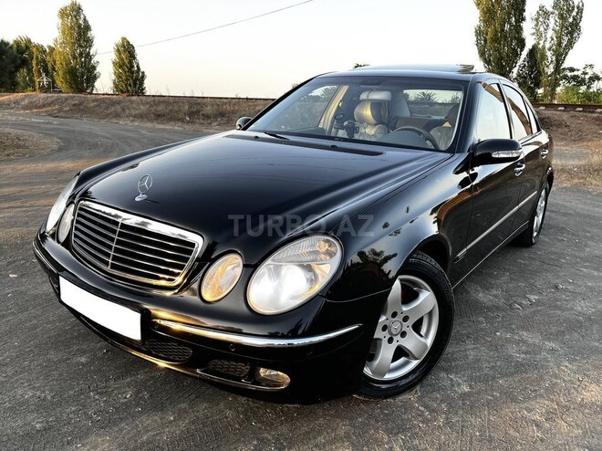 Mercedes E 240-15