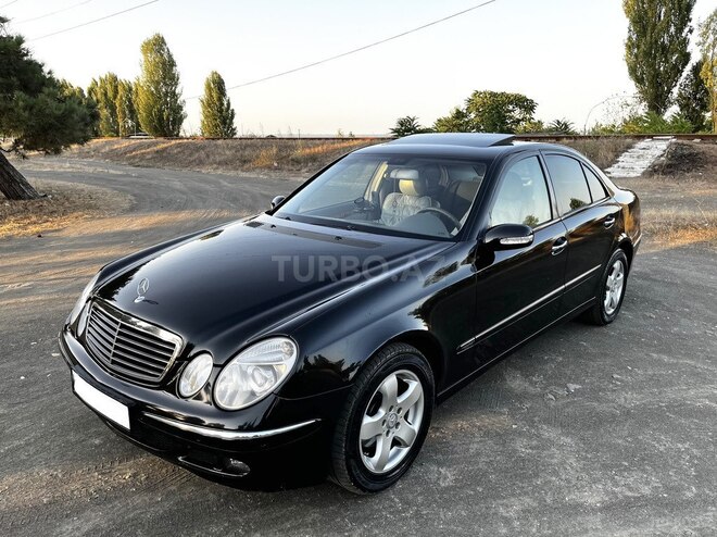 Mercedes E 240-6