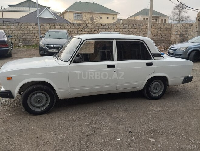 LADA (VAZ) 2107-3