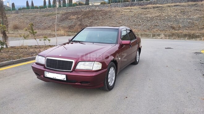 Mercedes C 200 1997, 480,000 km - 2.0 l - Qəbələ