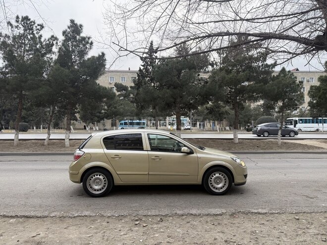 Opel Astra 2004, 230,000 km - 1.4 l - Sumqayıt