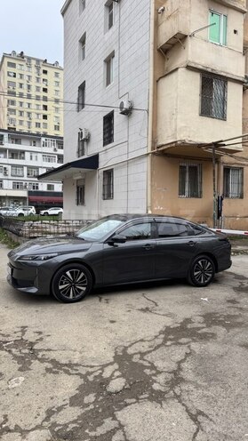 Changan Qiyuan A05 2025, 18,000 km - 1.5 л - Bakı