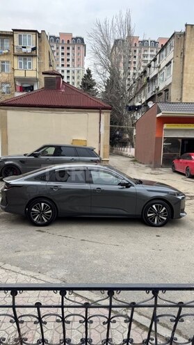 Changan Qiyuan A05 2025, 18,000 km - 1.5 л - Bakı