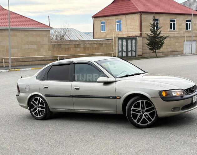 Opel Vectra 1998, 412,000 km - 2.5 l - Şamaxı