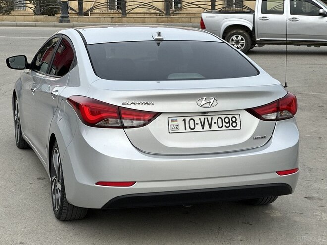 Hyundai Elantra 2015, 242,000 km - 1.8 l - Bakı