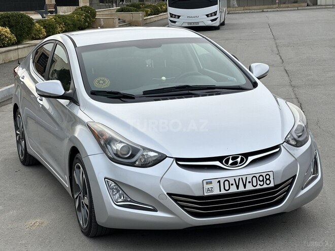 Hyundai Elantra 2015, 242,000 km - 1.8 l - Bakı