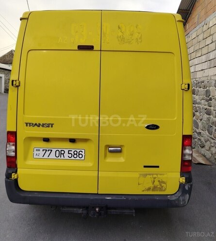 Ford Transit-2