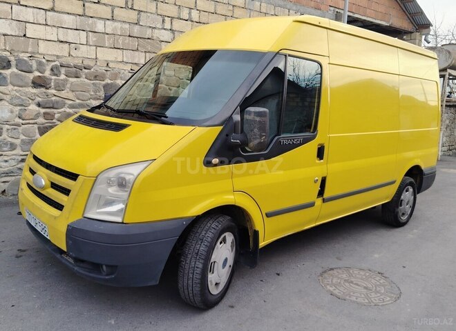 Ford Transit-1