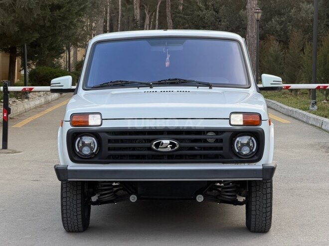 LADA (VAZ) Niva-2