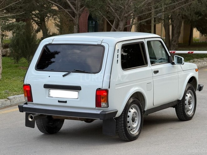 LADA (VAZ) Niva-12