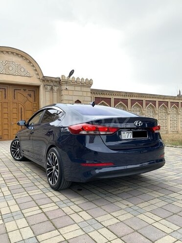 Hyundai Avante 2016, 227,000 km - 1.6 l - Bakı