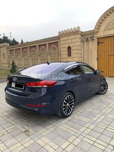 Hyundai Avante 2016, 227,000 km - 1.6 l - Bakı
