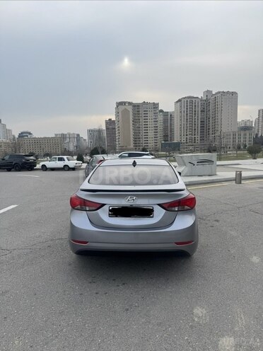 Hyundai Elantra 2015, 173,004 km - 1.8 л - Bakı