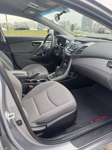 Hyundai Elantra 2015, 173,004 km - 1.8 л - Bakı