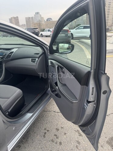 Hyundai Elantra 2015, 173,004 km - 1.8 л - Bakı