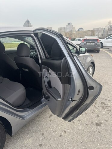 Hyundai Elantra 2015, 173,004 km - 1.8 л - Bakı