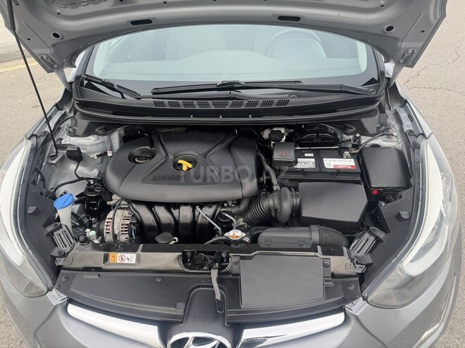Hyundai Elantra 2015, 173,004 km - 1.8 л - Bakı