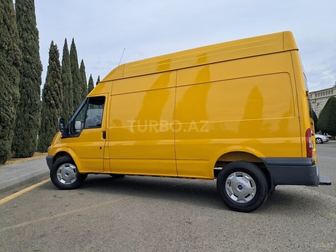 Ford Transit 2000, 218,345 km - 2.4 л - Göygöl
