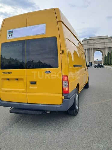 Ford Transit 2000, 218,345 km - 2.4 л - Göygöl