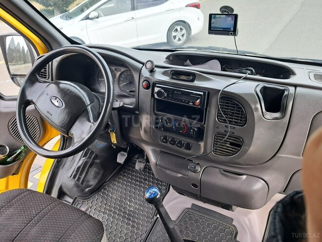 Ford Transit 2000, 218,345 km - 2.4 л - Göygöl