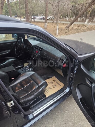 Mercedes C 200 1997, 285,324 km - 2.0 л - Xırdalan