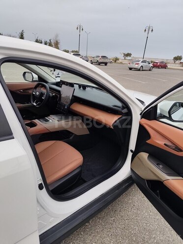 Changan Qiyuan A05 2025, 20,000 km - 1.5 л - Bakı