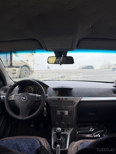 Opel Astra 2005, 339,000 km - 1.3 l - Bakı