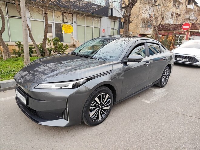 Changan Qiyuan A05 2025, 11,000 km - 1.5 л - Bakı