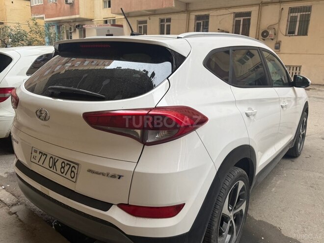 Hyundai Tucson-12