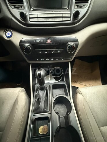 Hyundai Tucson-4