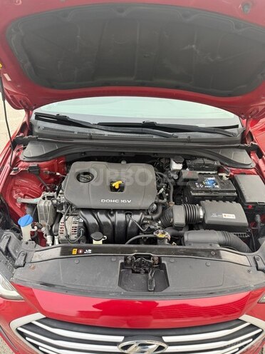 Hyundai Elantra 2016, 83,000 km - 2.0 l - Bakı