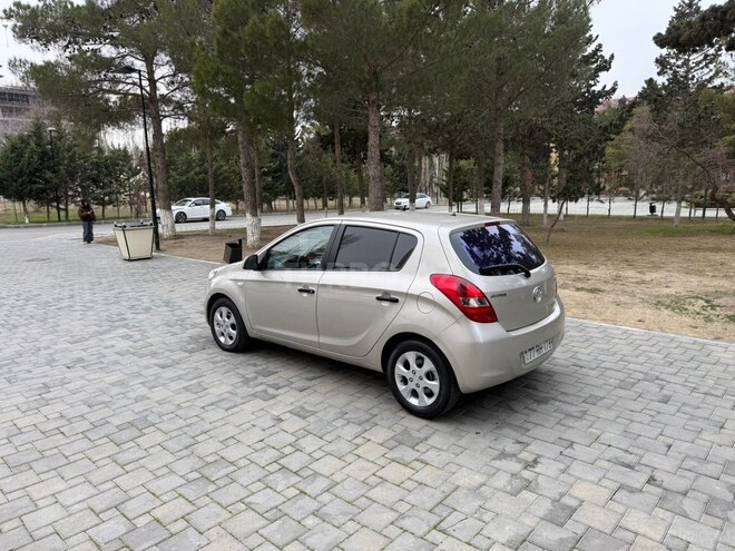 Hyundai i20 2010, 219,500 km - 1.6 l - Sumqayıt