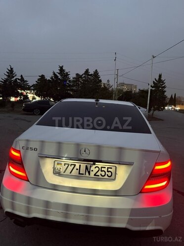 Mercedes C 250 2013, 224,888 km - 1.8 l - Bakı