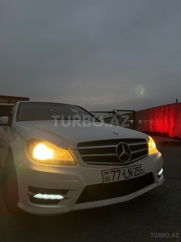 Mercedes C 250 2013, 224,888 km - 1.8 l - Bakı