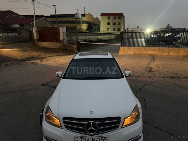Mercedes C 250 2013, 224,888 km - 1.8 l - Bakı
