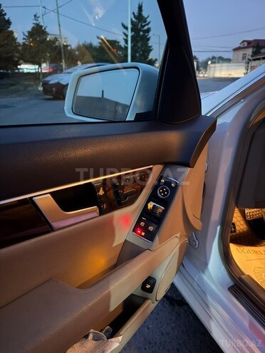 Mercedes C 250 2013, 224,888 km - 1.8 l - Bakı