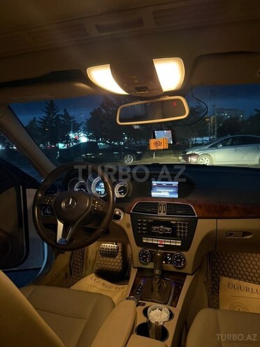 Mercedes C 250 2013, 224,888 km - 1.8 l - Bakı