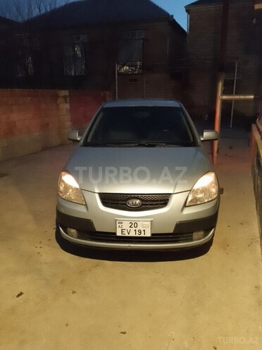 Kia Rio 2006, 377,000 km - 1.5 l - Şirvan