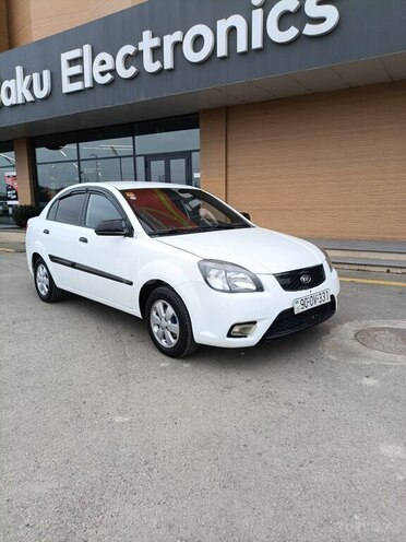 Kia Rio 2010, 370,000 km - 1.4 l - Bakı