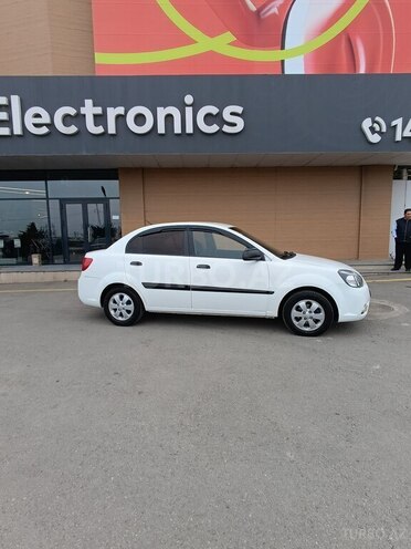 Kia Rio 2010, 370,000 km - 1.4 l - Bakı