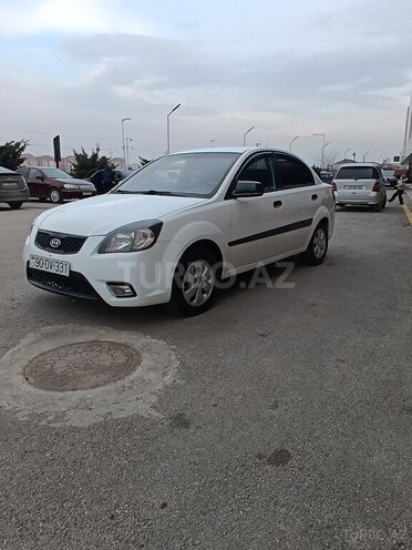 Kia Rio 2010, 370,000 km - 1.4 l - Bakı