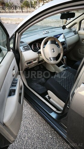 Nissan Tiida 2006, 250,000 km - 1.6 л - Qəbələ