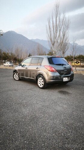 Nissan Tiida 2006, 250,000 km - 1.6 л - Qəbələ
