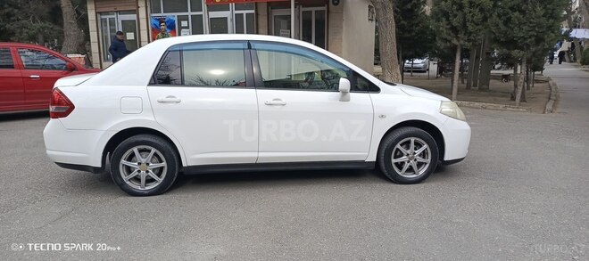 Nissan Tiida 2012, 235,750 km - 1.6 l - Sumqayıt
