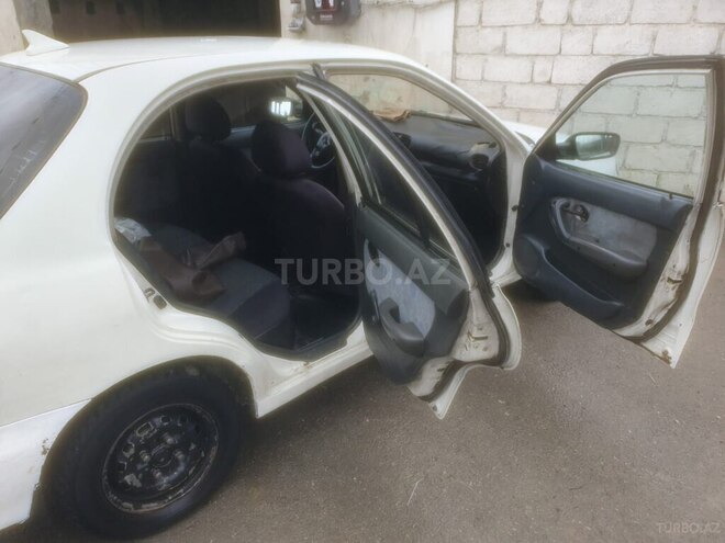 Hyundai Accent-19